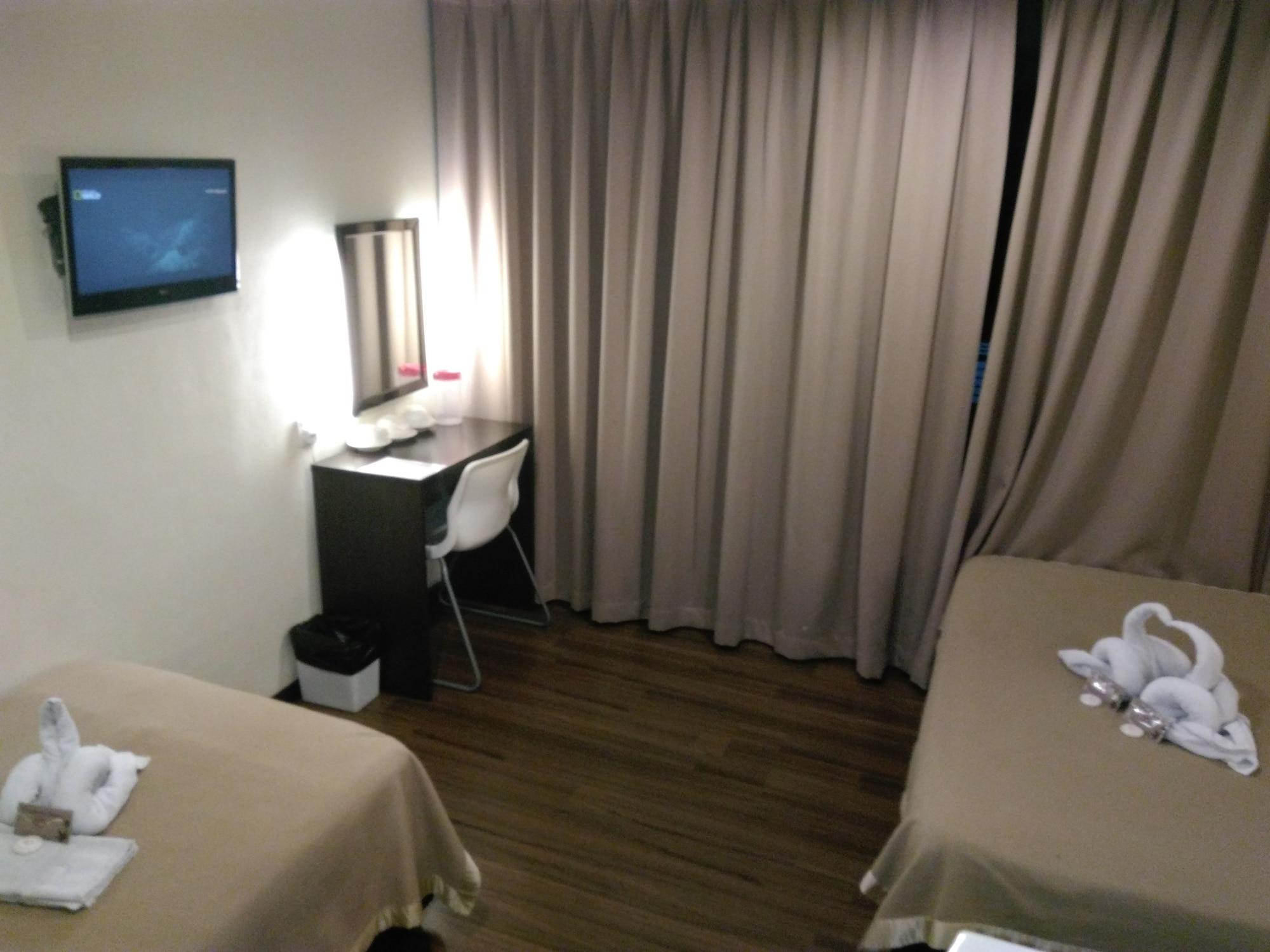 So Hotel George Town Exterior foto